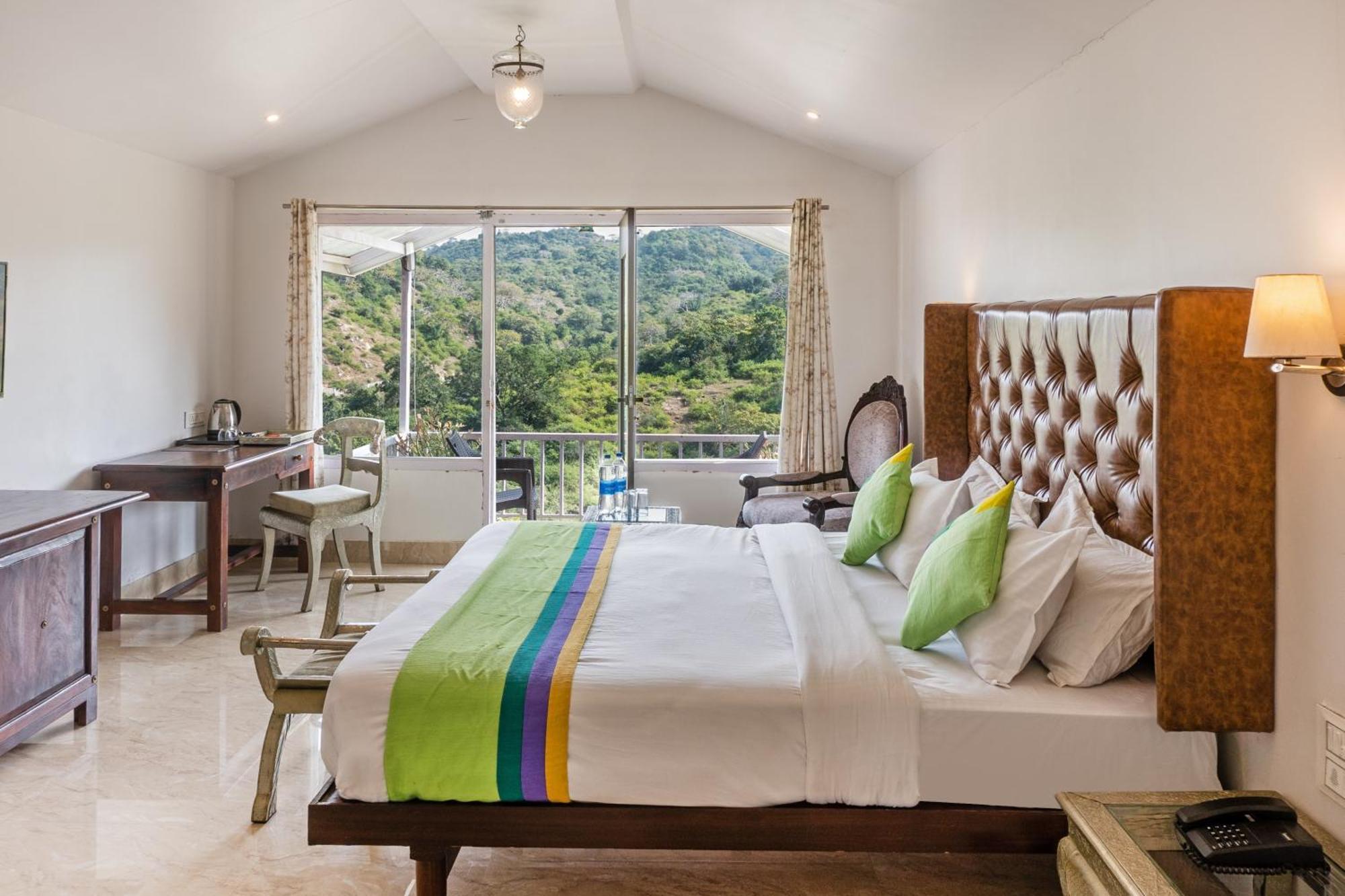 Treebo Trend Hotel Kumbhal Castle Kumbhalgarh Fort Exterior foto